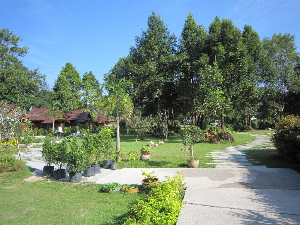 Orange Tree House Aonang Hotel Ban Klong Haeng Bagian luar foto